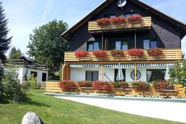 Pensió Schwarzwald-chalet Feldberg