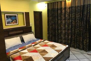 Pension Utk The Komfort