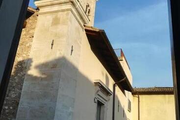 تختخواب و صبحانه Il Viandante