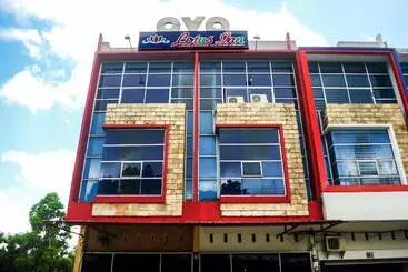 هتل Oyo 1192 Lotus Inn