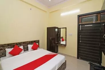 Hotelli Oyo 29732 Sai Vila