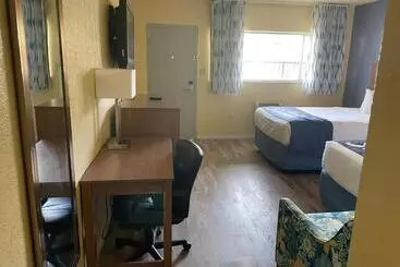 هتل Days Inn By Wyndham Gainesville University