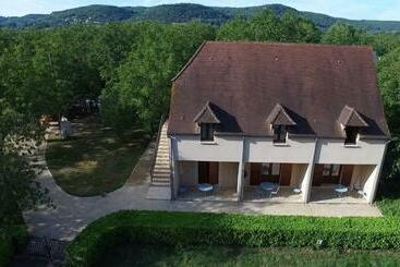 קוטג'' La Ferme Du Port D'enveaux