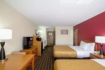 Hotelli Econo Lodge Inn & Suites