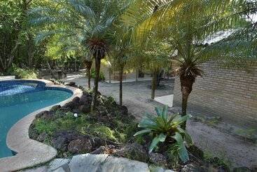 Hotel Chalés Imbassaí