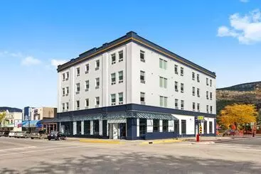 Crown Columbia Hotel; Bw Premier Collection