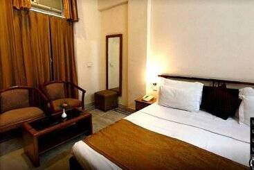 استراحتگاه Corbett Kingdom