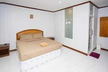 مسافرخانه M.p Resort Krabi