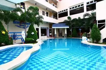 Hotel Brownwood Resort &