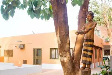 پانسیون Sarada Lodge