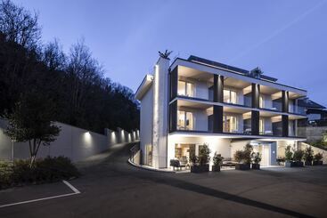 Hotel Be Place Adult Friendly