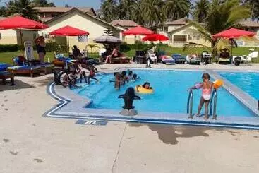 Apartahotel Kunta Kinteh Beach Complex