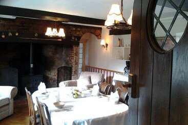 Thorps Farm Bed And Breakfast