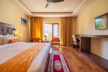 Hotel Leh Plaza