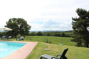 Otel Borgo Montemaggiore