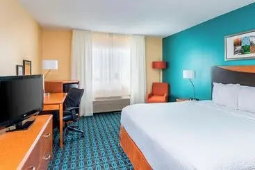 ホテル Fairfield Inn & Suites Lincoln