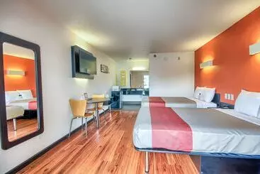 Motel 6 Columbus, Oh West