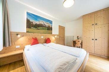 Отель Agriturismo Corjel