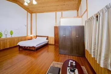 تختخواب و صبحانه Huansan