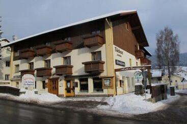 Pension Gästehaus Schrötter