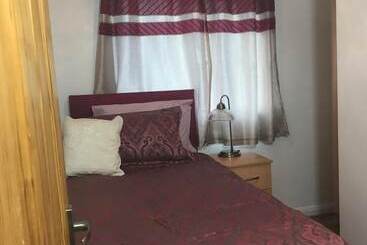 פנסיון Oxford Imperial Guest House