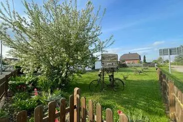 Pension Landhaus An Der Saale