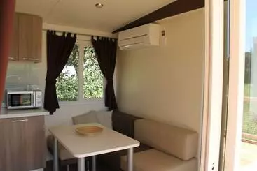 Hotel Mobile Homes Peškera
