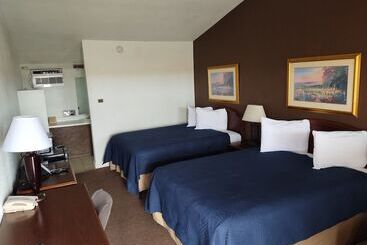 ホテル First Interstate Inn