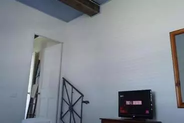 Pensió Accommodation In An Historic Warehouse