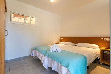 کلبه Casa De Vacaciones Con Piscina Compartida En Mogán I