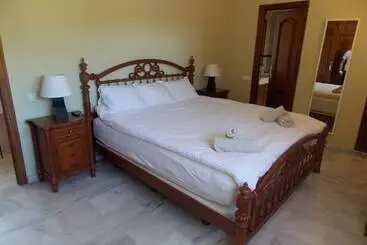 ツーリストアパートメント Spacious Townhouse Near Beaches & Golf