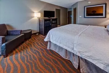 בית מלון כפרי Hampton Inn By Hilton Clarksville