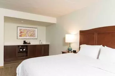 בית מלון כפרי Hampton Inn Grand Rapids North