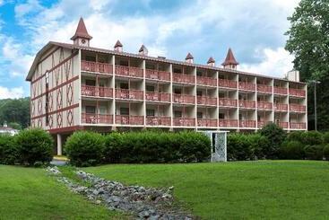 Отель Hampton Inn Helen