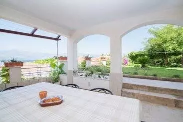 Apartamentos turísticos Apartments Ana & Bogdan