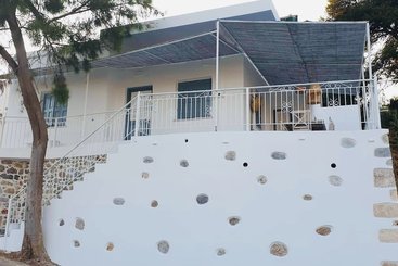 Жильё для туристов Menori Luxury Suite