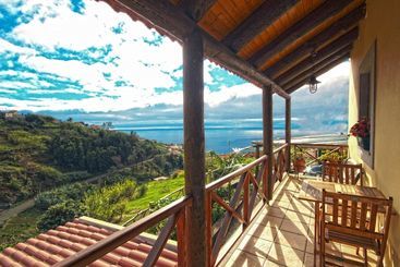 کلبه Cantinho Das Faias