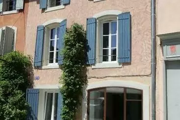 ツーリストアパートメント La Bignone