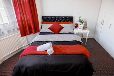 פנסיון Barking Guest House