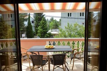 شقق خاصة سياحية Apartments Pjer