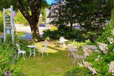 فندق Harbour Towne Inn On The Waterfront