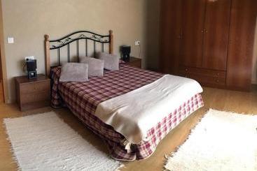 بيت ريفى La Cuerre De Llenin