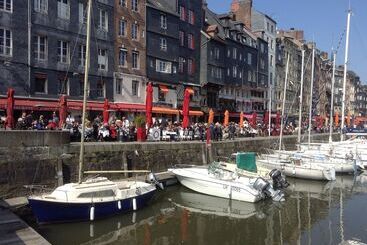 Pansiyon La Maison Du Phare B&b