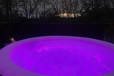 一軒屋 Pocono Private Retreat