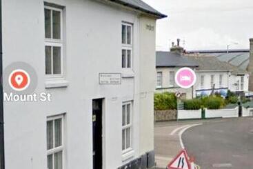 Majatalo Penzance Cottage