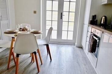 آپارتمان‌های توریست‌ها Derbyshire House