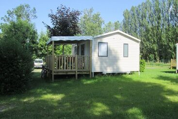 فندق Camping Val De Boutonne