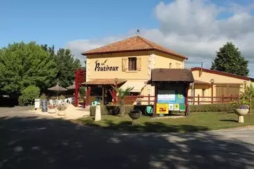 Casa Camping Lespoutiroux  Tithome