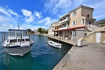 Tourist flats Apartments Bety