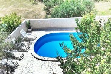 游客公寓 Apartments Zdenka